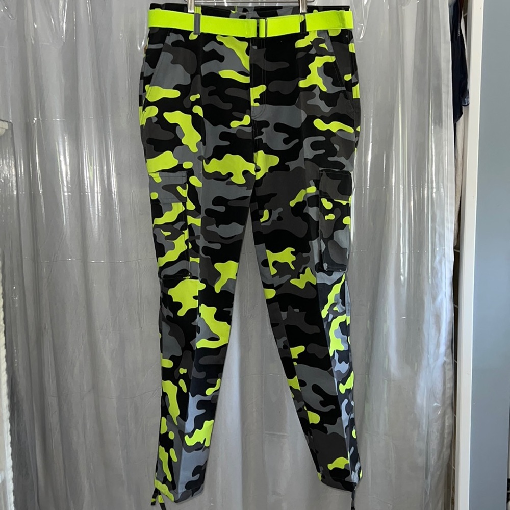 Access Apparel Camo Pants - Size 38X32